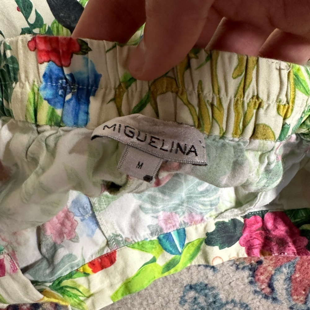 Miguelina Zendaya Floral Pants size medium - Picture 7 of 8